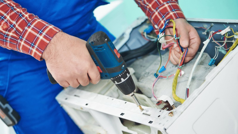 Sarıgöl Fujitsu Fujitsu çamaşır makinesi kart tamiri – Su almama arızası orijinal parça ile giderildi. - Teknik servis örneği